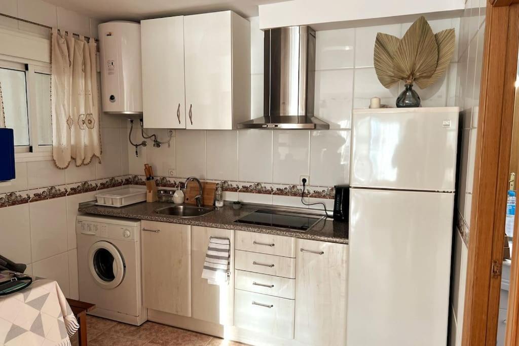 Azul 2 Bedroom Apartment In Salou Tarragona ภายนอก รูปภาพ
