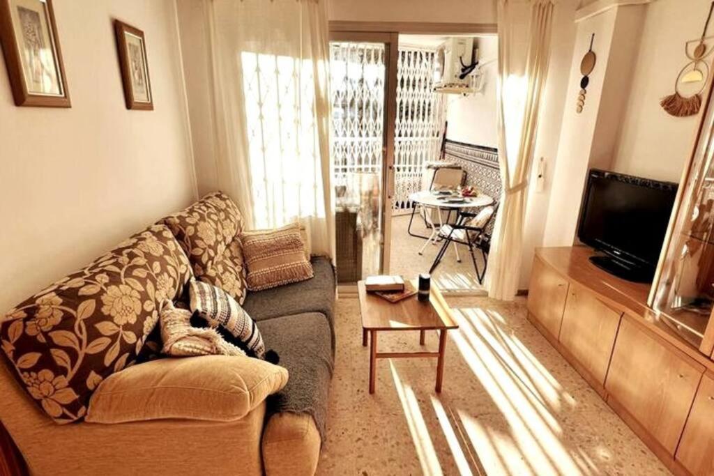Azul 2 Bedroom Apartment In Salou Tarragona ภายนอก รูปภาพ