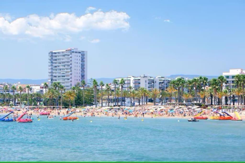 Azul 2 Bedroom Apartment In Salou Tarragona ภายนอก รูปภาพ